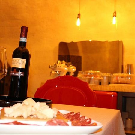 Casa Linda Bed & Breakfast Matera Bagian luar foto