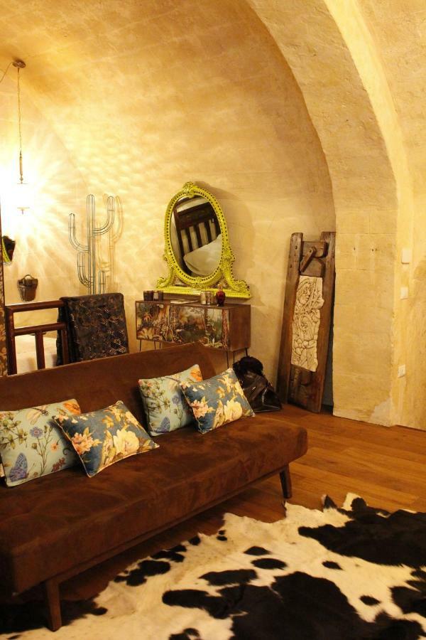 Casa Linda Bed & Breakfast Matera Bagian luar foto