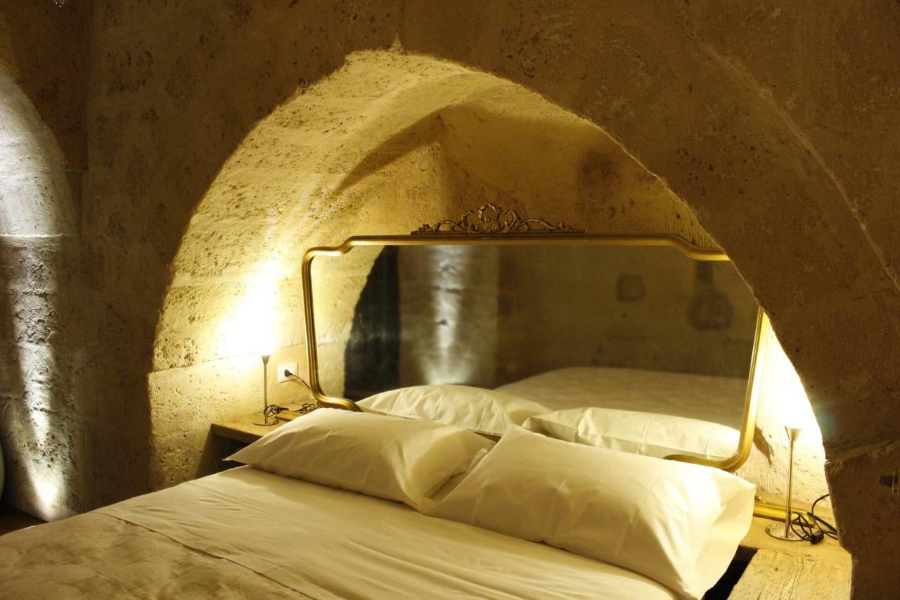 Casa Linda Bed & Breakfast Matera Bagian luar foto