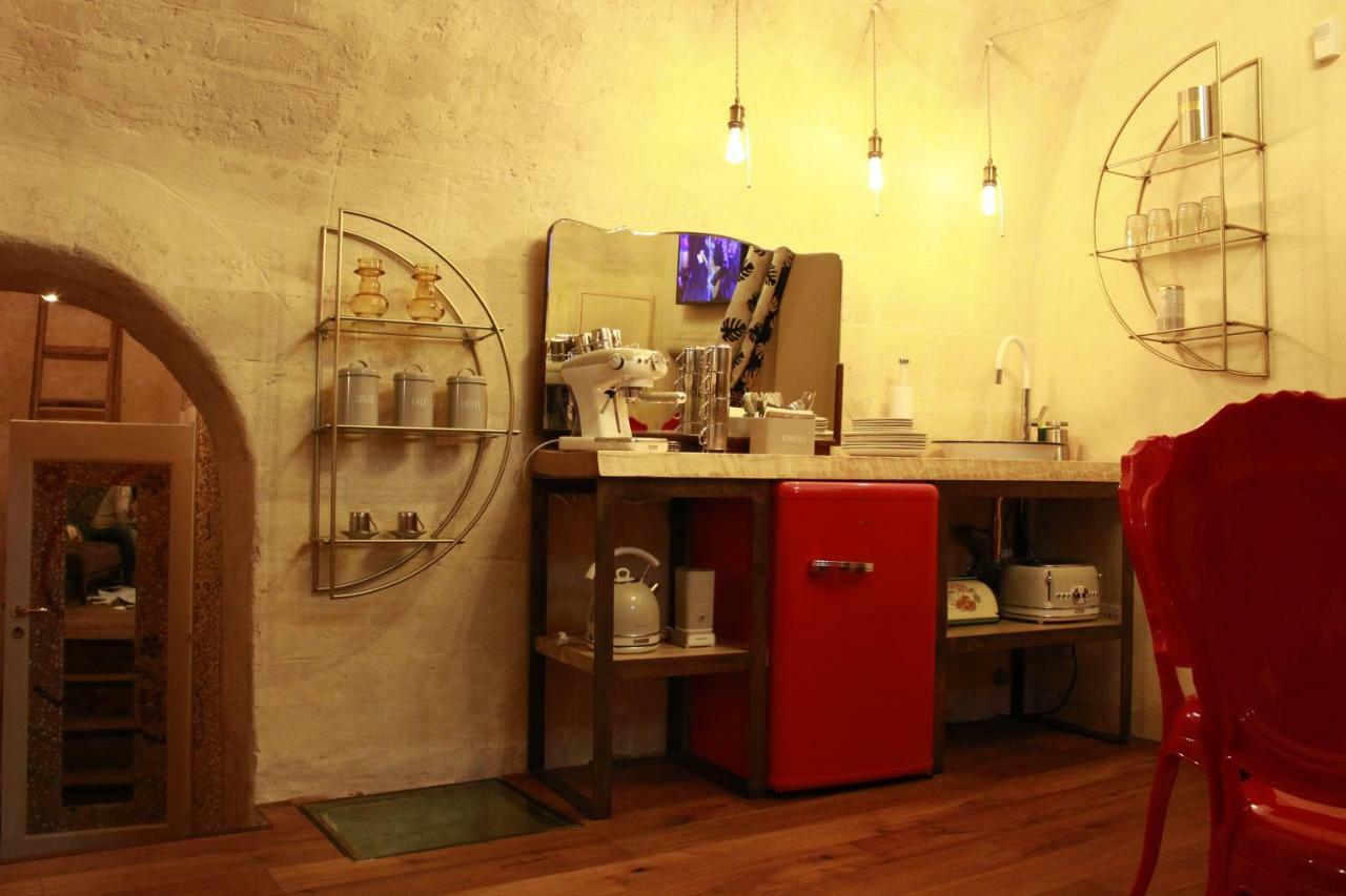 Casa Linda Bed & Breakfast Matera Bagian luar foto