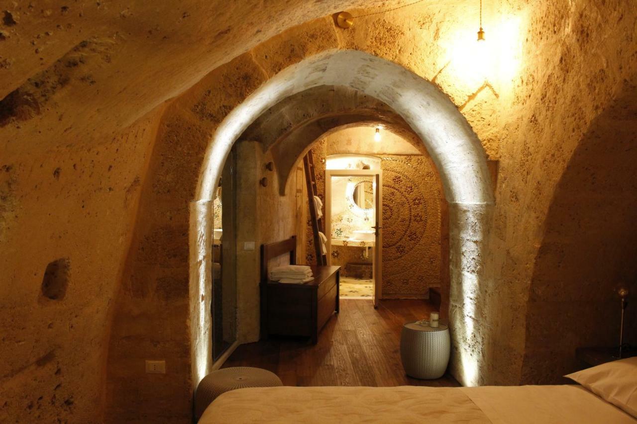 Casa Linda Bed & Breakfast Matera Bagian luar foto