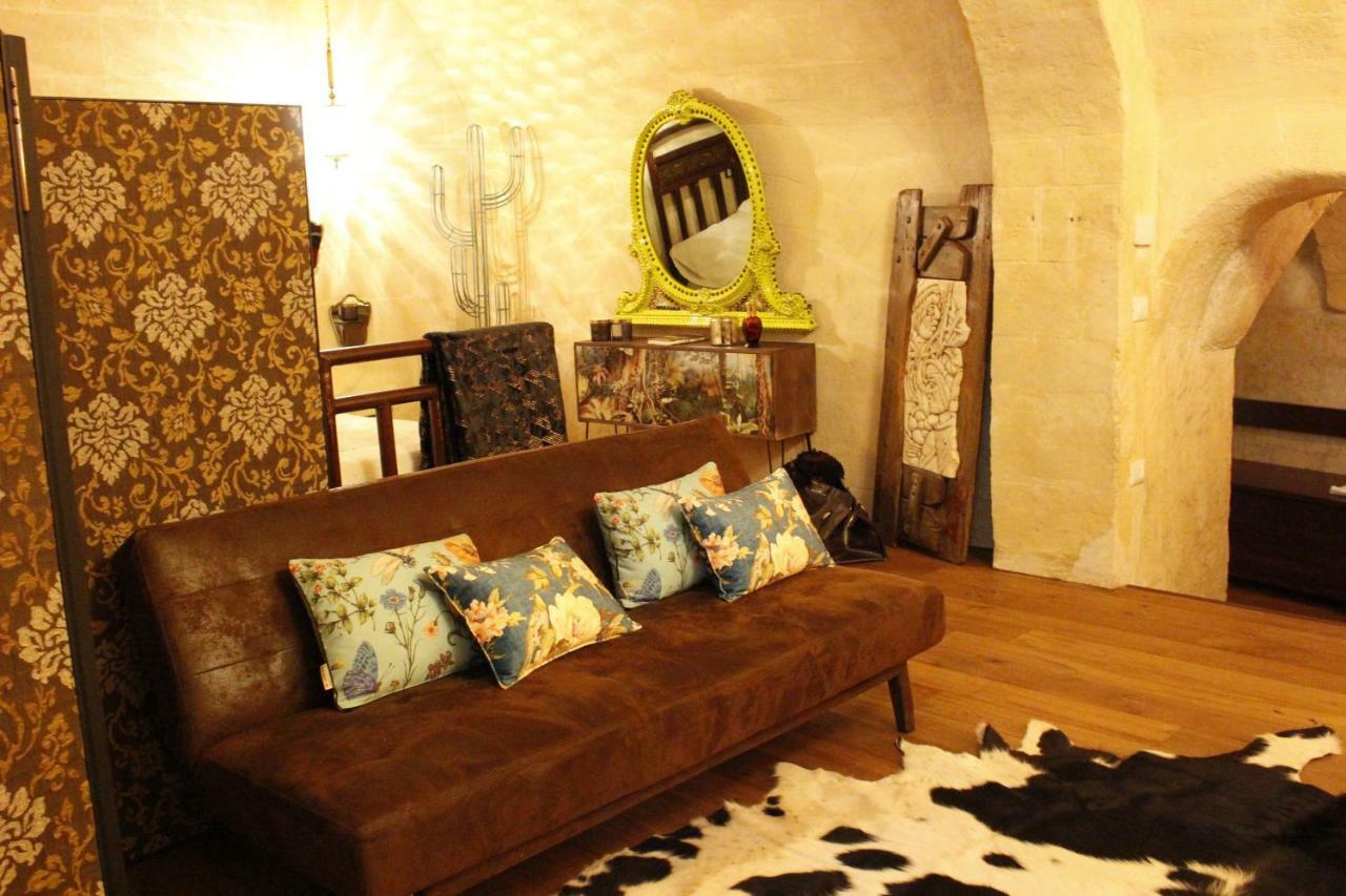 Casa Linda Bed & Breakfast Matera Bagian luar foto